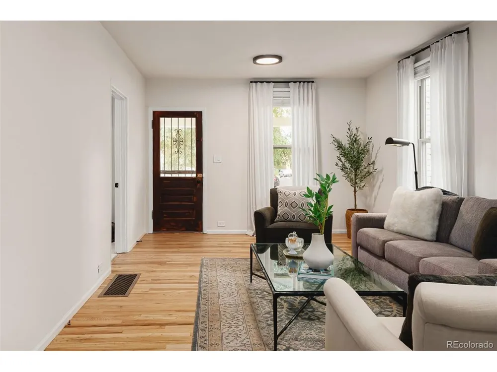 223 Pearl Street Denver, CO 80203