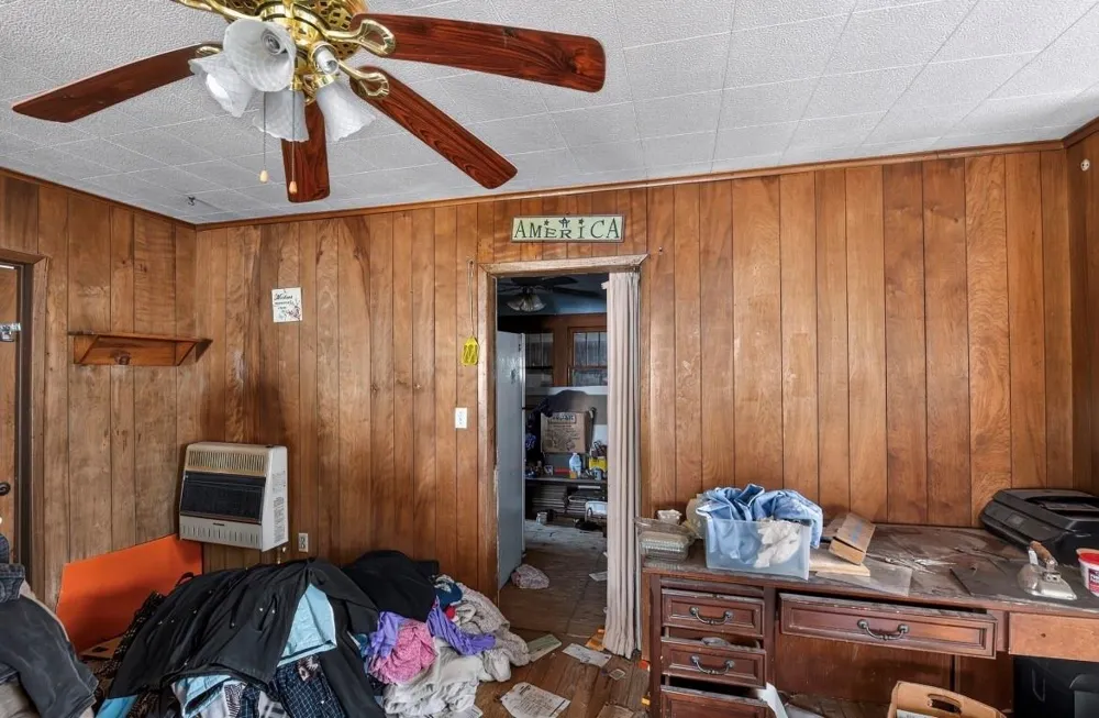 201 E 2nd Street Higgins, TX 79046