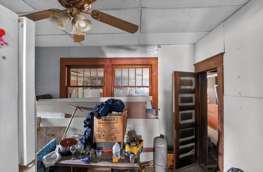 201 E 2nd Street Higgins, TX 79046