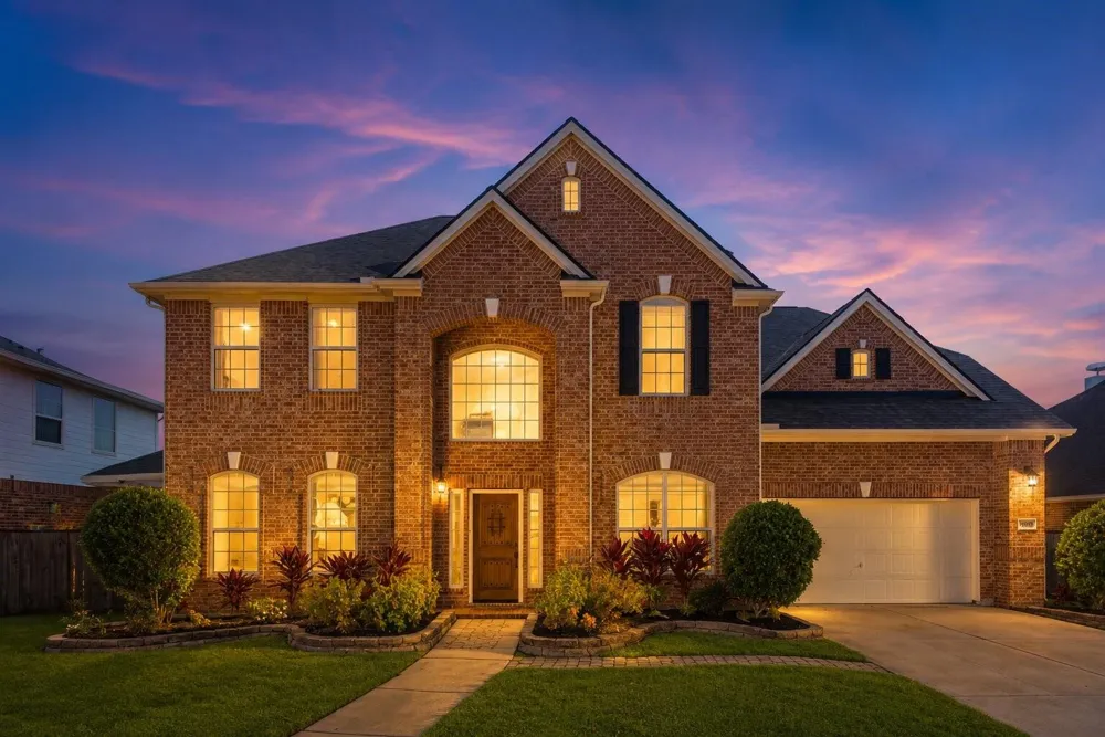 4303 Pensacola Oaks Lane Sugar Land, TX 77479
