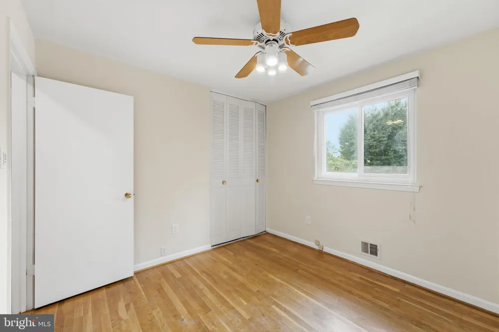 5506 VENTNOR LANE Springfield, VA 22151