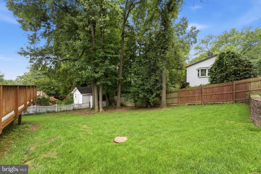 5506 VENTNOR LANE Springfield, VA 22151