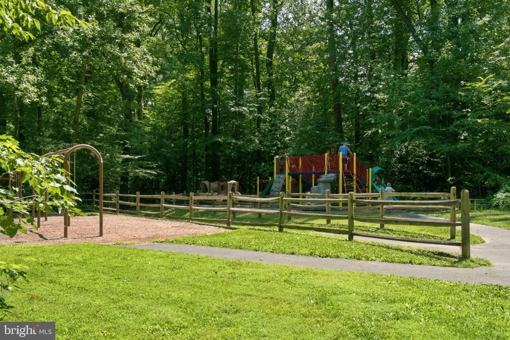 5506 VENTNOR LANE Springfield, VA 22151