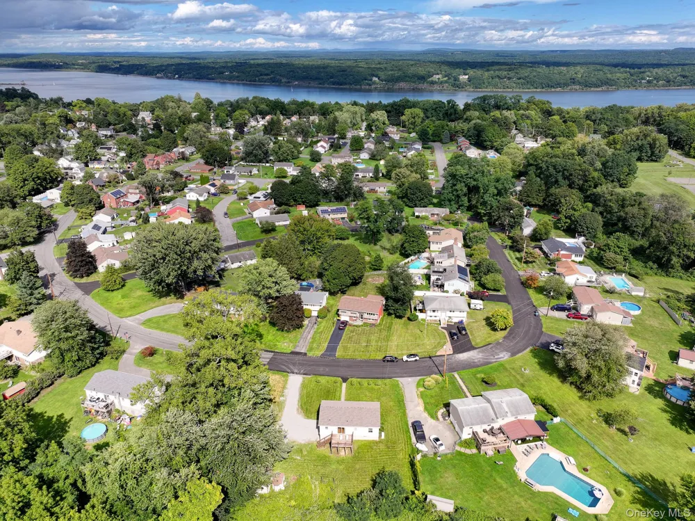 200 Doris Street Port Ewen, NY 12466