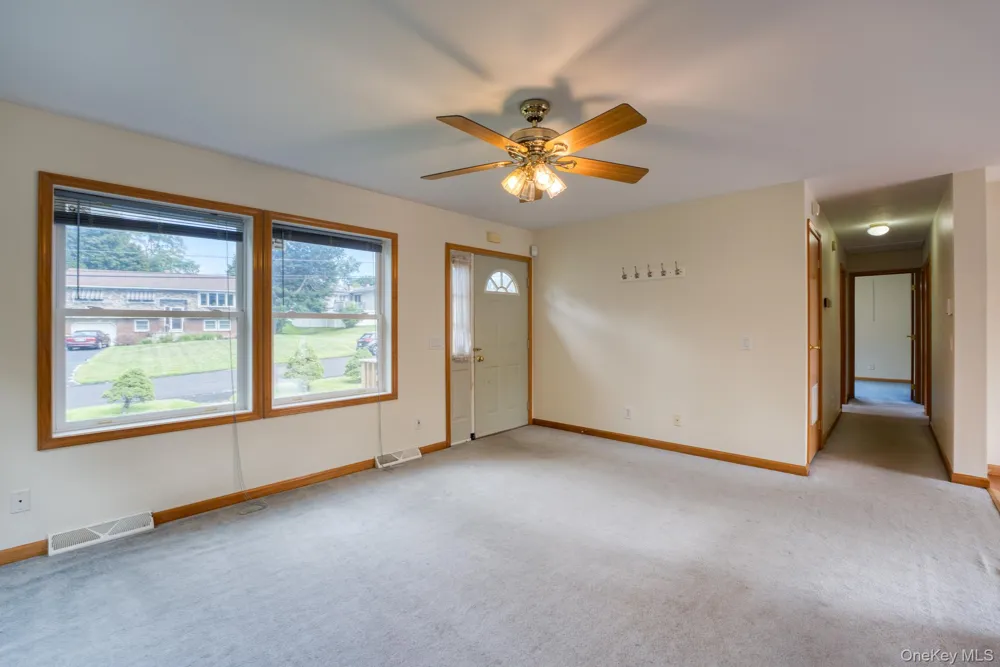 200 Doris Street Port Ewen, NY 12466