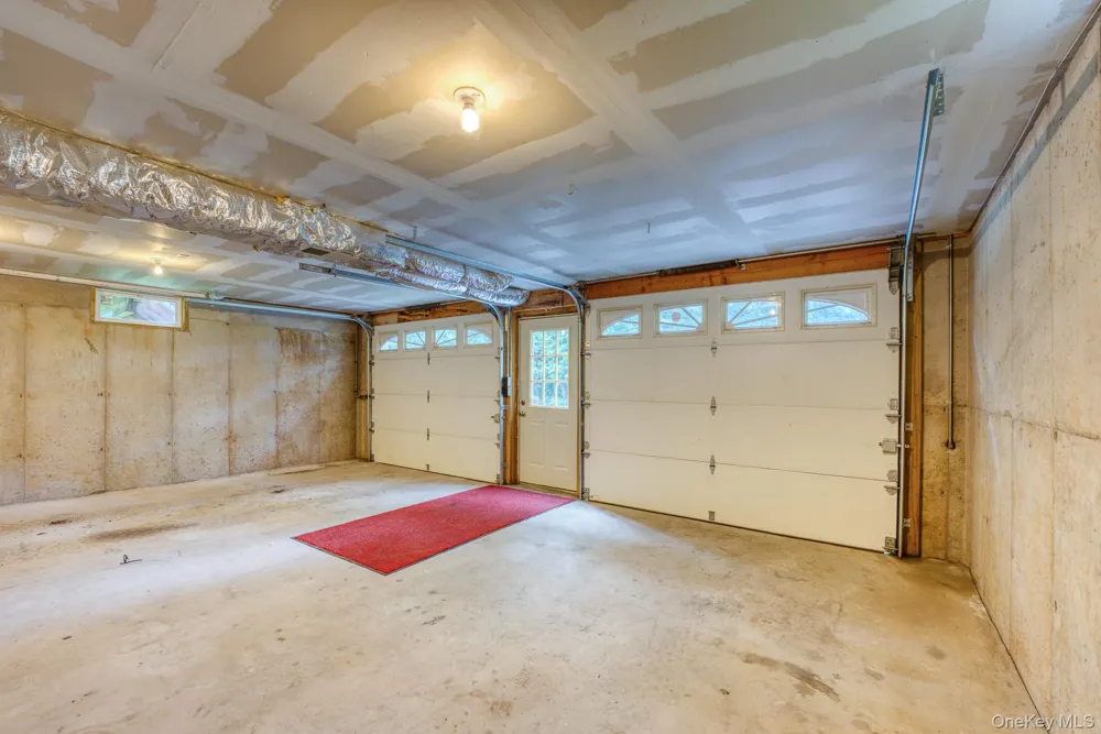 200 Doris Street Port Ewen, NY 12466