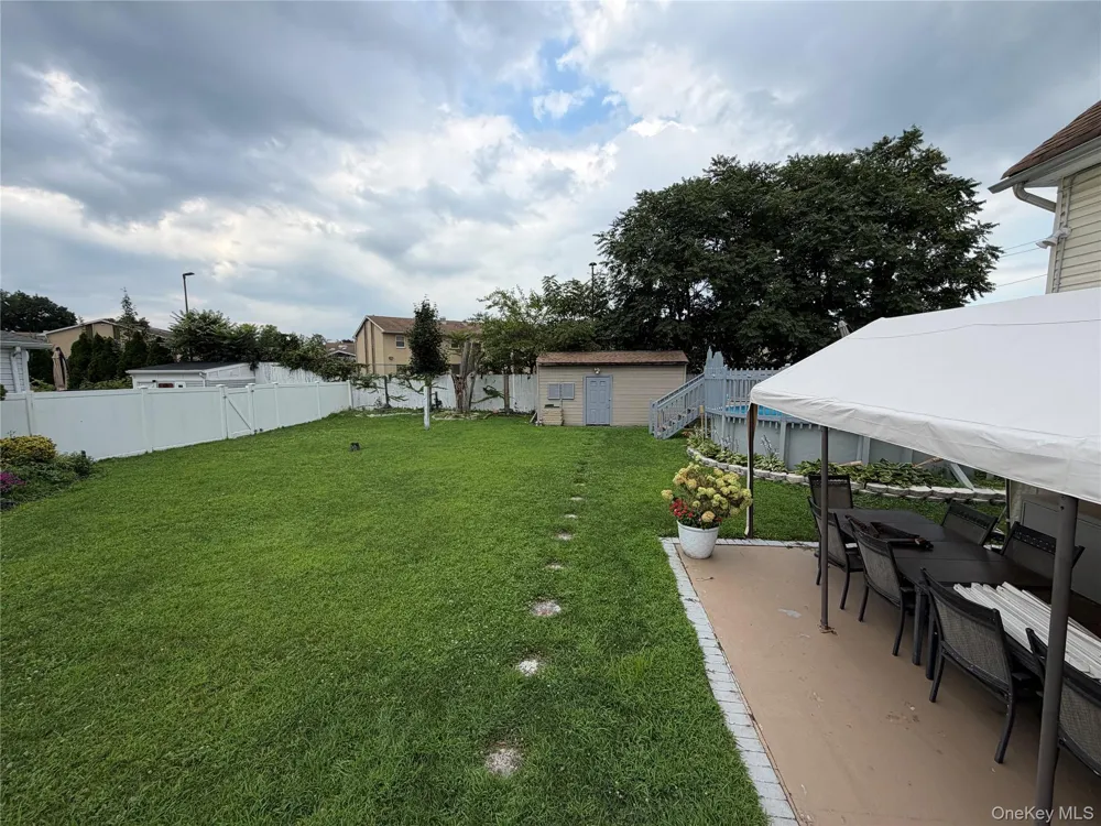 611 Park Avenue Uniondale, NY 11553