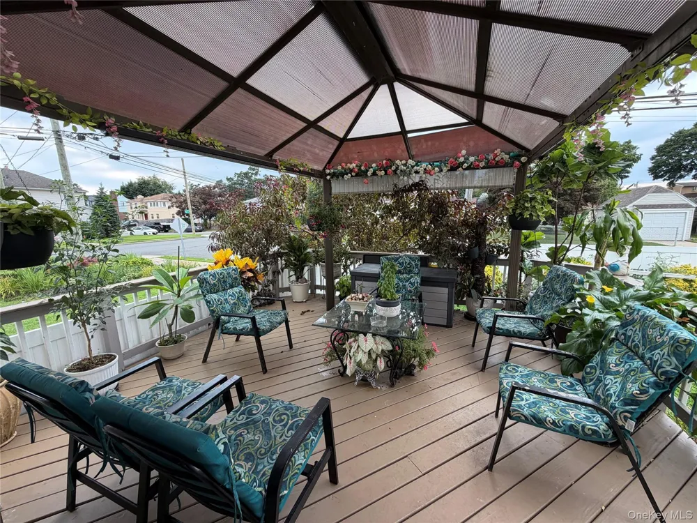 611 Park Avenue Uniondale, NY 11553