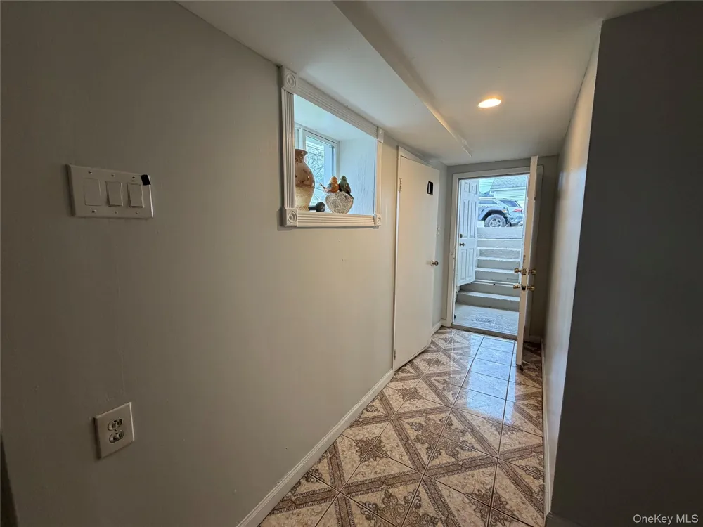 611 Park Avenue Uniondale, NY 11553
