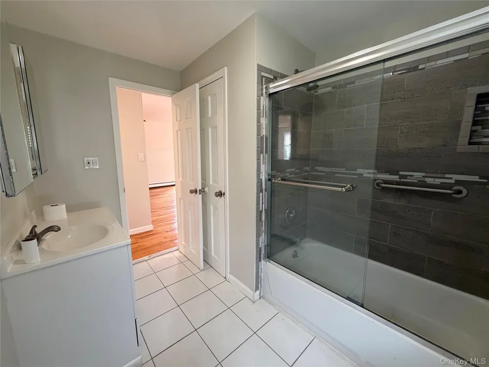 611 Park Avenue Uniondale, NY 11553