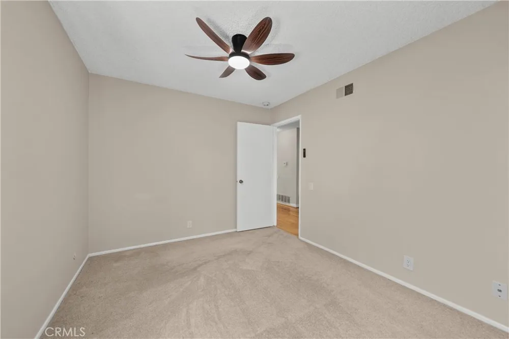 5695 Bloomfield Simi Valley, CA 93063