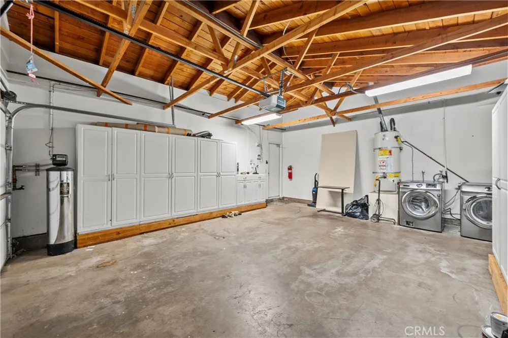 5695 Bloomfield Simi Valley, CA 93063