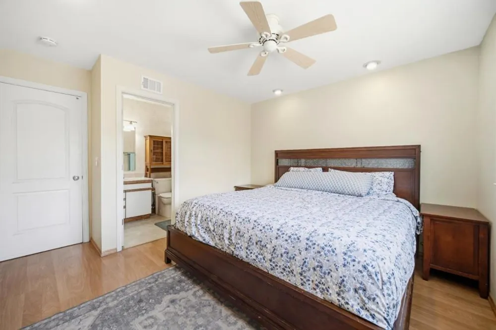 6099 Larchmont Drive San Jose, CA 95123