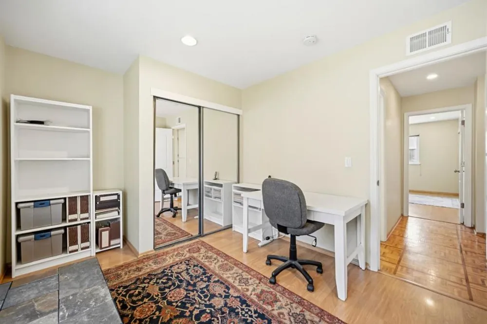 6099 Larchmont Drive San Jose, CA 95123