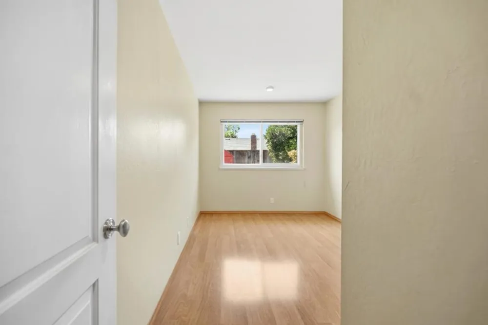 6099 Larchmont Drive San Jose, CA 95123