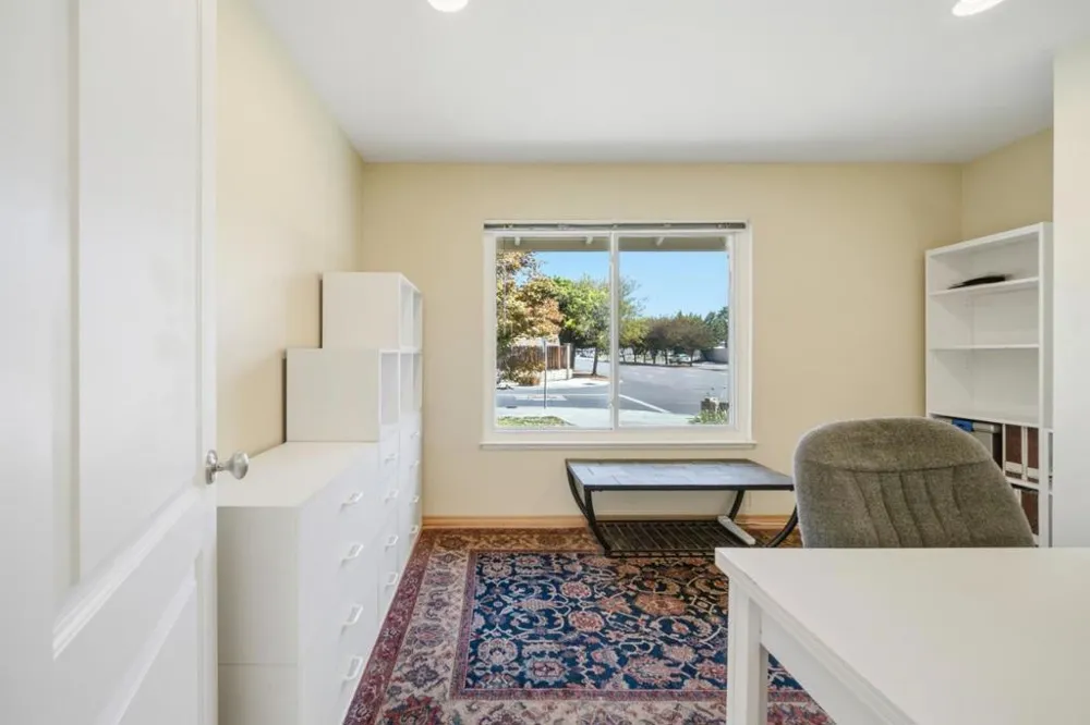 6099 Larchmont Drive San Jose, CA 95123