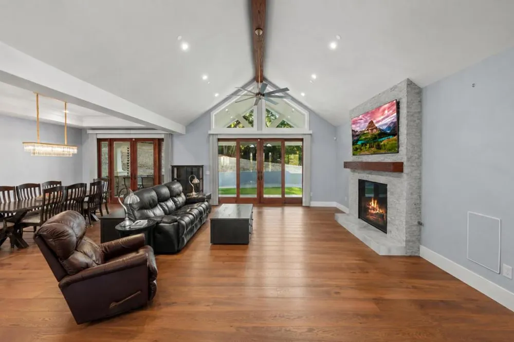 1975 Saffron Court Gilroy, CA 95020