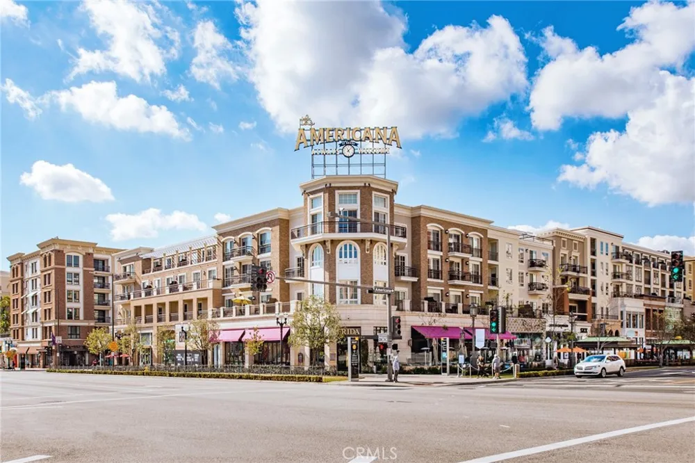 403 Caruso Glendale, CA 91210
