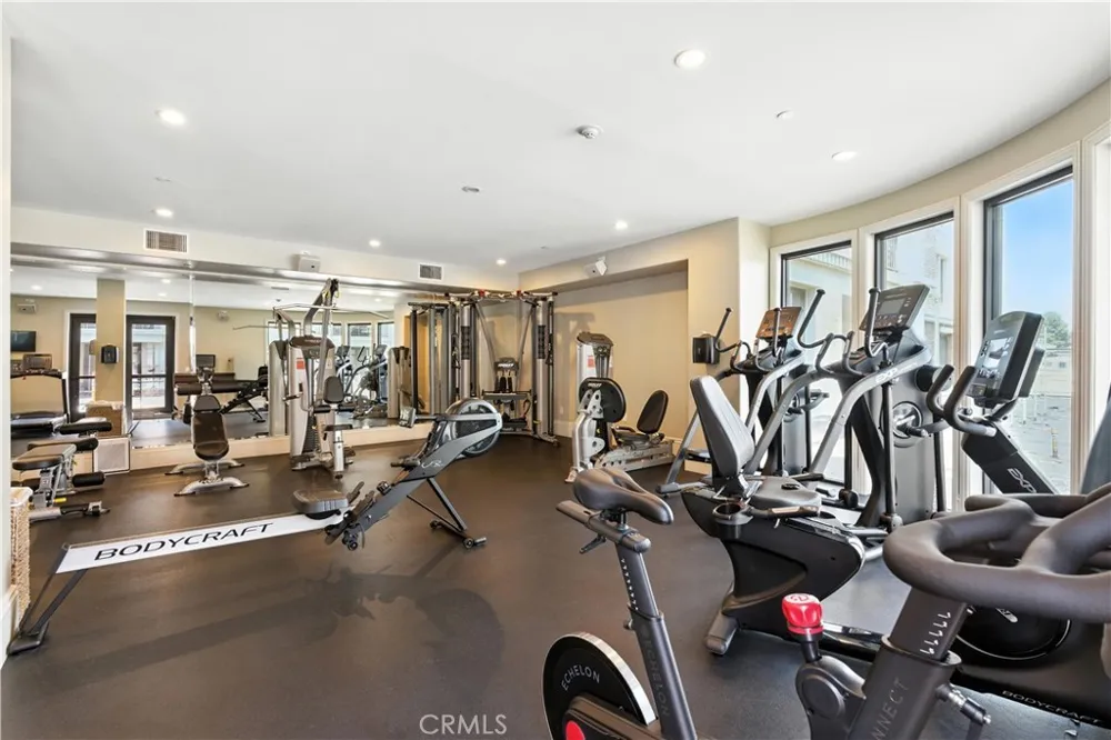 403 Caruso Glendale, CA 91210