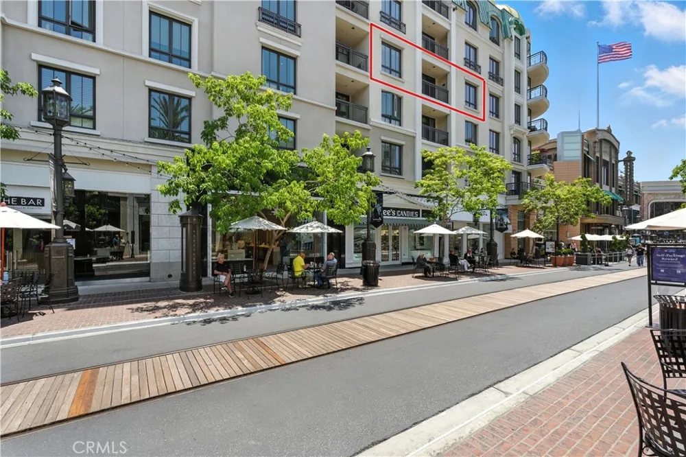 403 Caruso Glendale, CA 91210