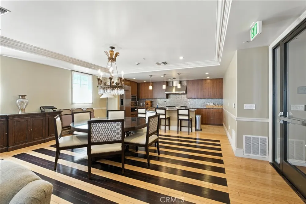 403 Caruso Glendale, CA 91210