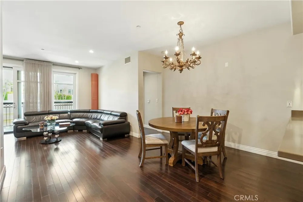 403 Caruso Glendale, CA 91210