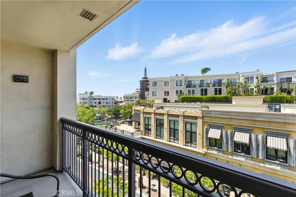 403 Caruso Glendale, CA 91210