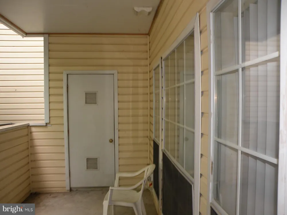 662 GATEWAY DRIVE SE #213 Leesburg, VA 20175