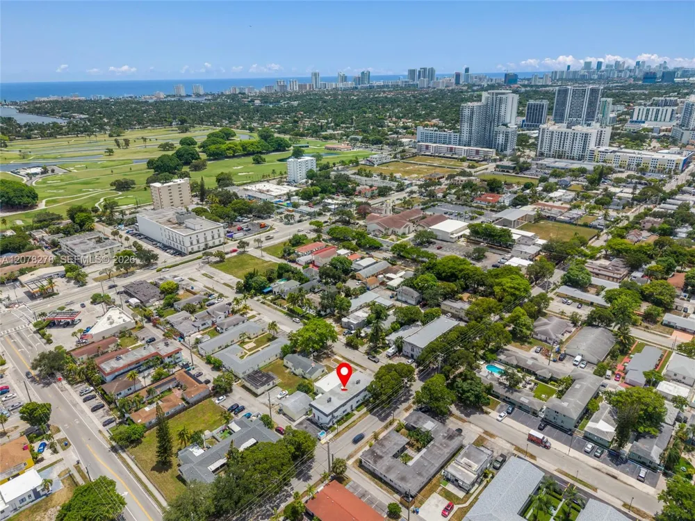 1859 Lincoln St Hollywood, FL 33020