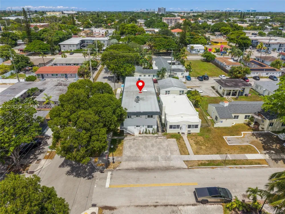 1859 Lincoln St Hollywood, FL 33020