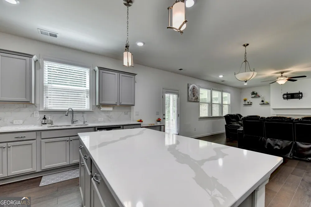 5090 Bellehurst LN Cumming, GA 30040