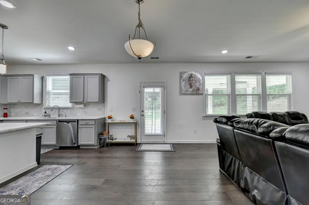 5090 Bellehurst LN Cumming, GA 30040