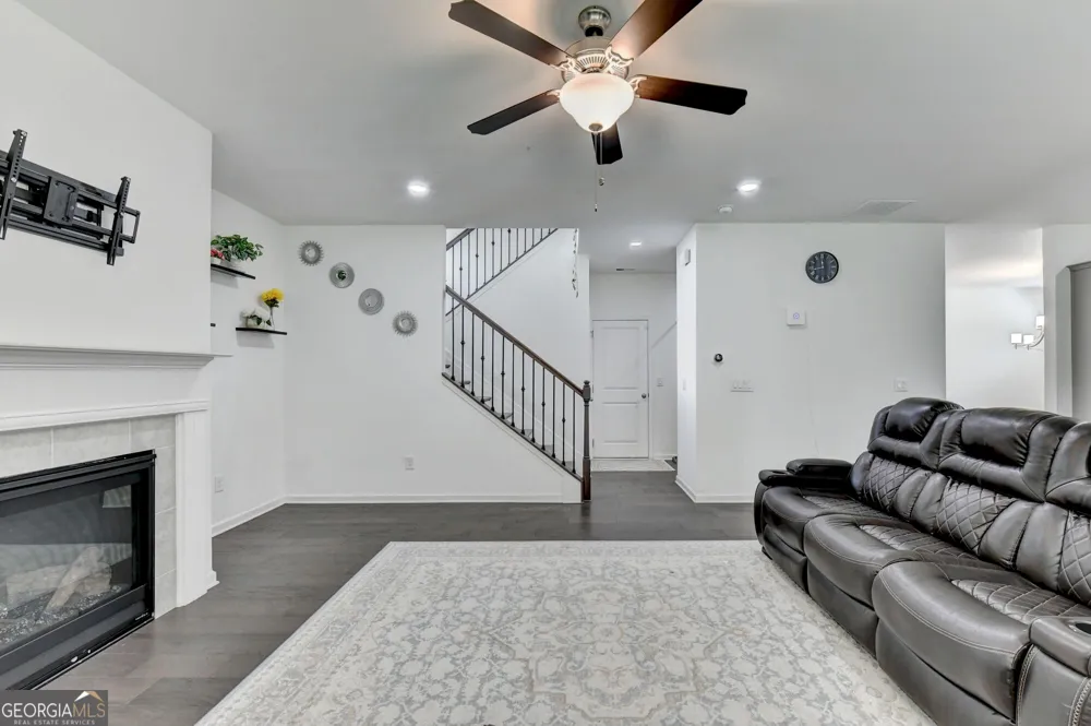 5090 Bellehurst LN Cumming, GA 30040