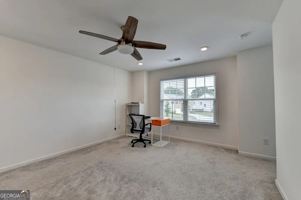 5090 Bellehurst LN Cumming, GA 30040