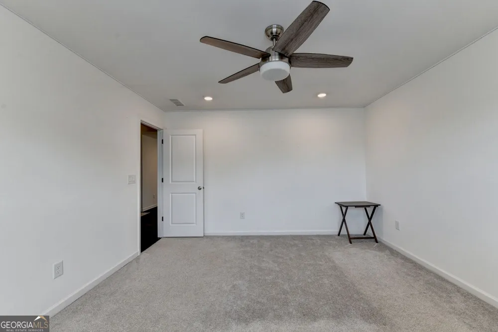 5090 Bellehurst LN Cumming, GA 30040