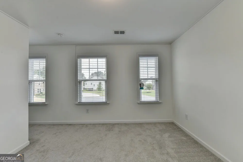 5090 Bellehurst LN Cumming, GA 30040