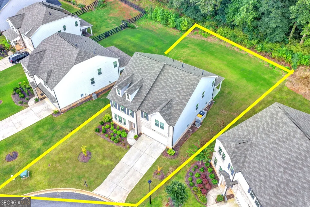 5090 Bellehurst LN Cumming, GA 30040
