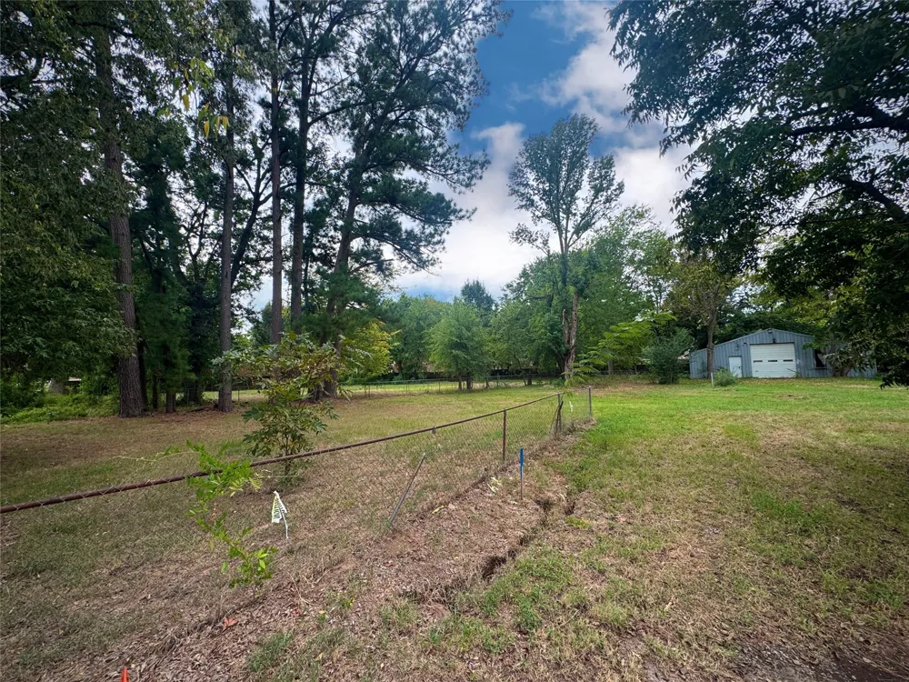 312 Broach Street Pittsburg, TX 75686