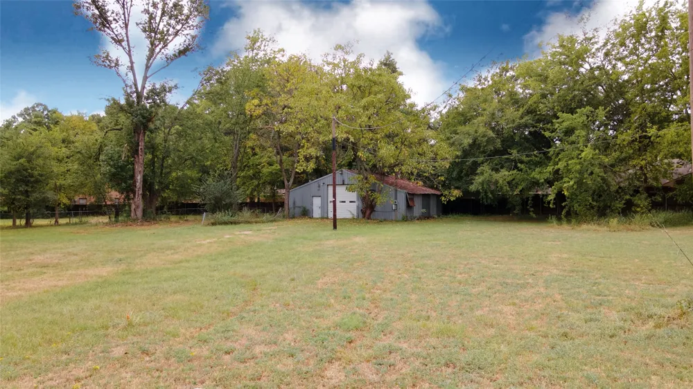312 Broach Street Pittsburg, TX 75686