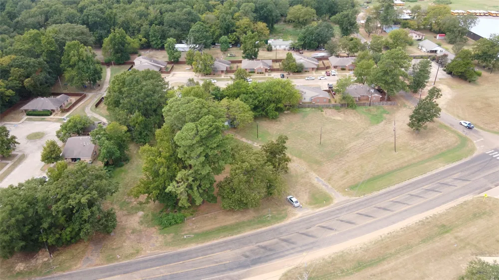 312 Broach Street Pittsburg, TX 75686