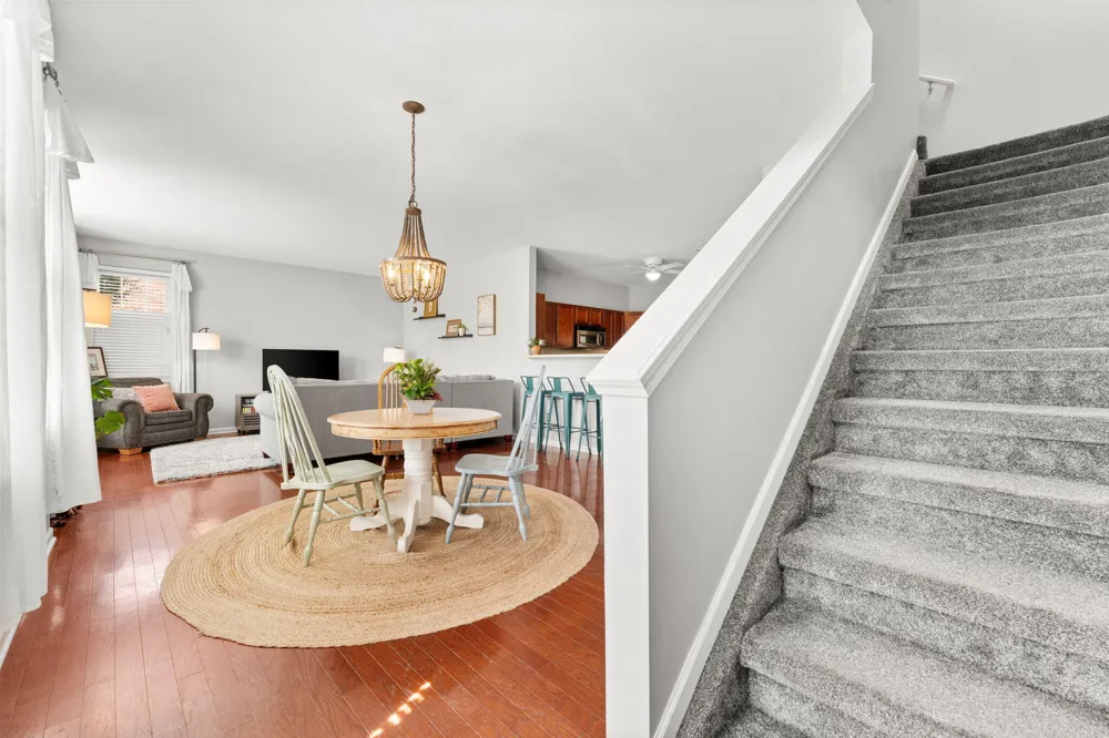 713 Abbington Court Howell, MI 48843