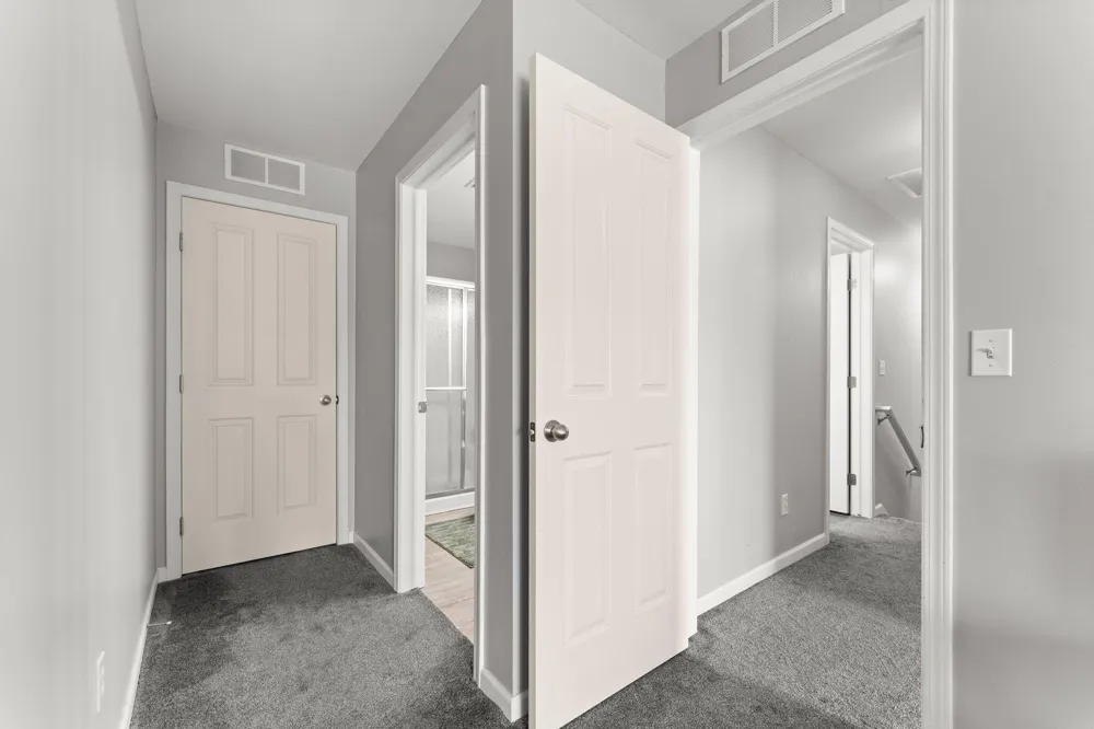 713 Abbington Court Howell, MI 48843
