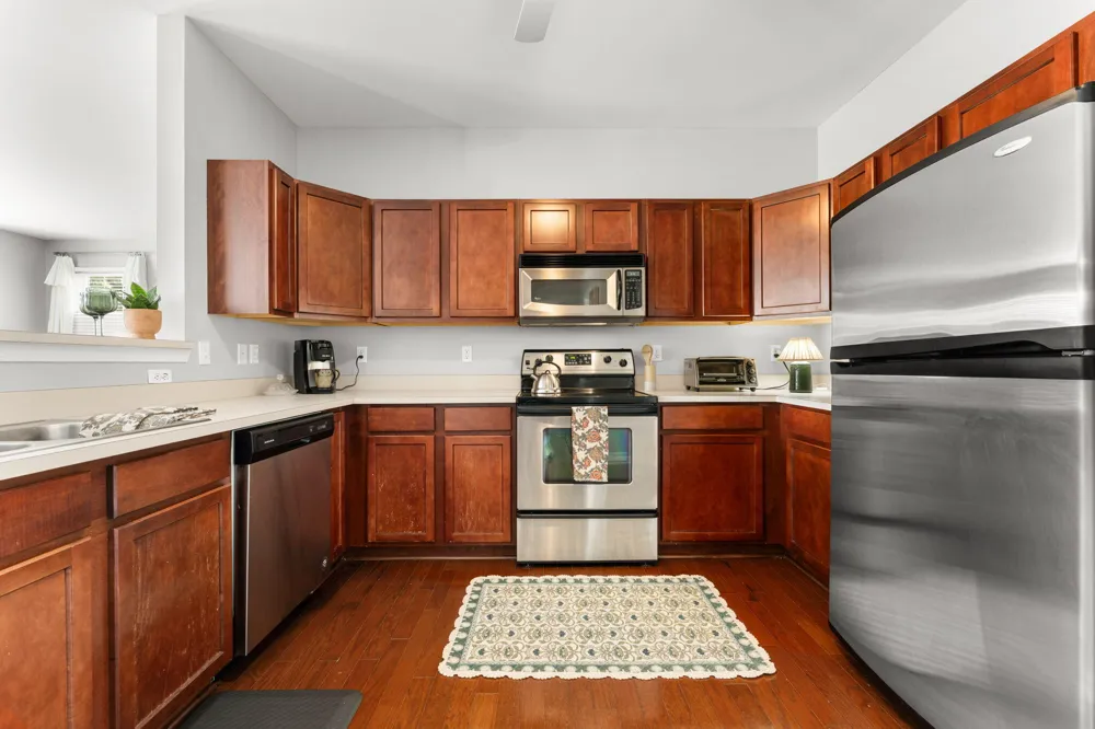 713 Abbington Court Howell, MI 48843
