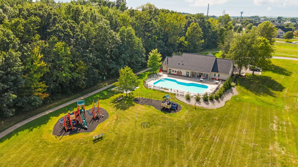 713 Abbington Court Howell, MI 48843