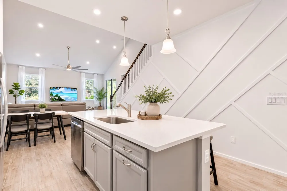 5658 SILVERBRIDGE TRAIL Bradenton, FL 34211