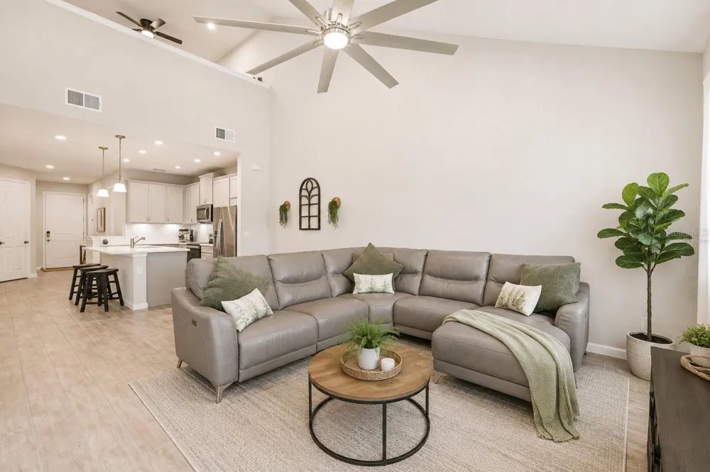 5658 SILVERBRIDGE TRAIL Bradenton, FL 34211
