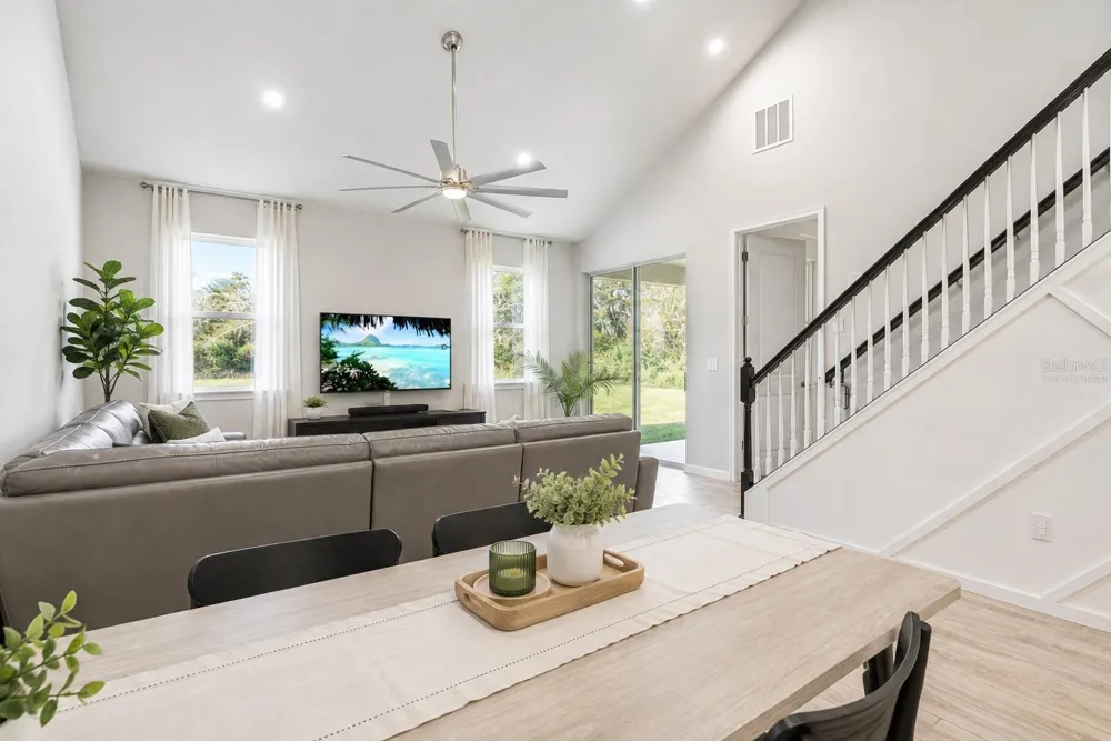 5658 SILVERBRIDGE TRAIL Bradenton, FL 34211