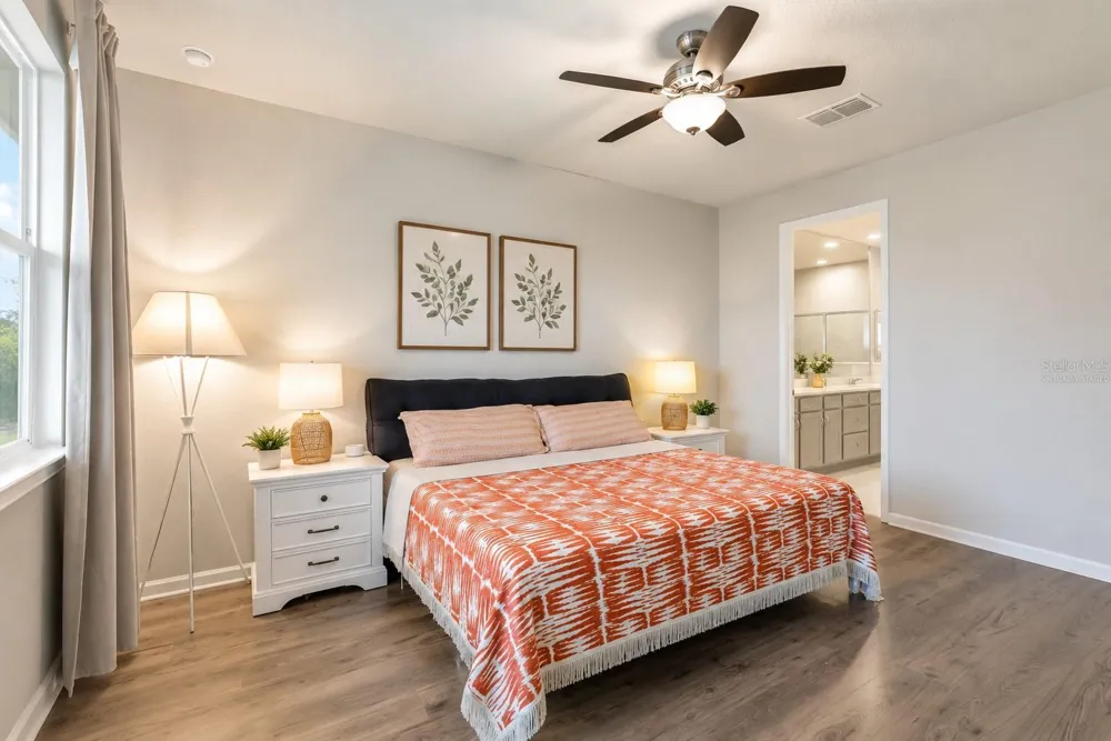 5658 SILVERBRIDGE TRAIL Bradenton, FL 34211