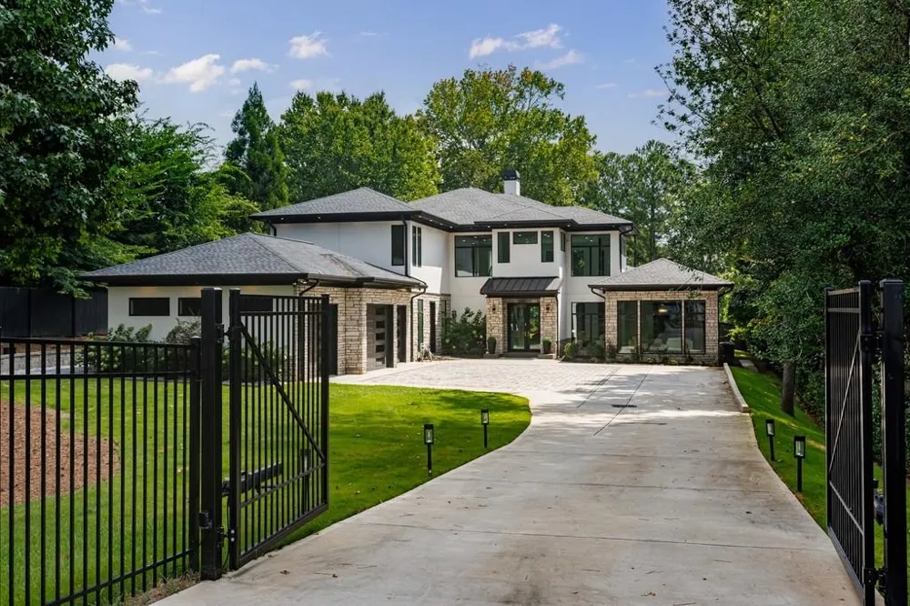 2873 Osborne Road Brookhaven, GA 30319