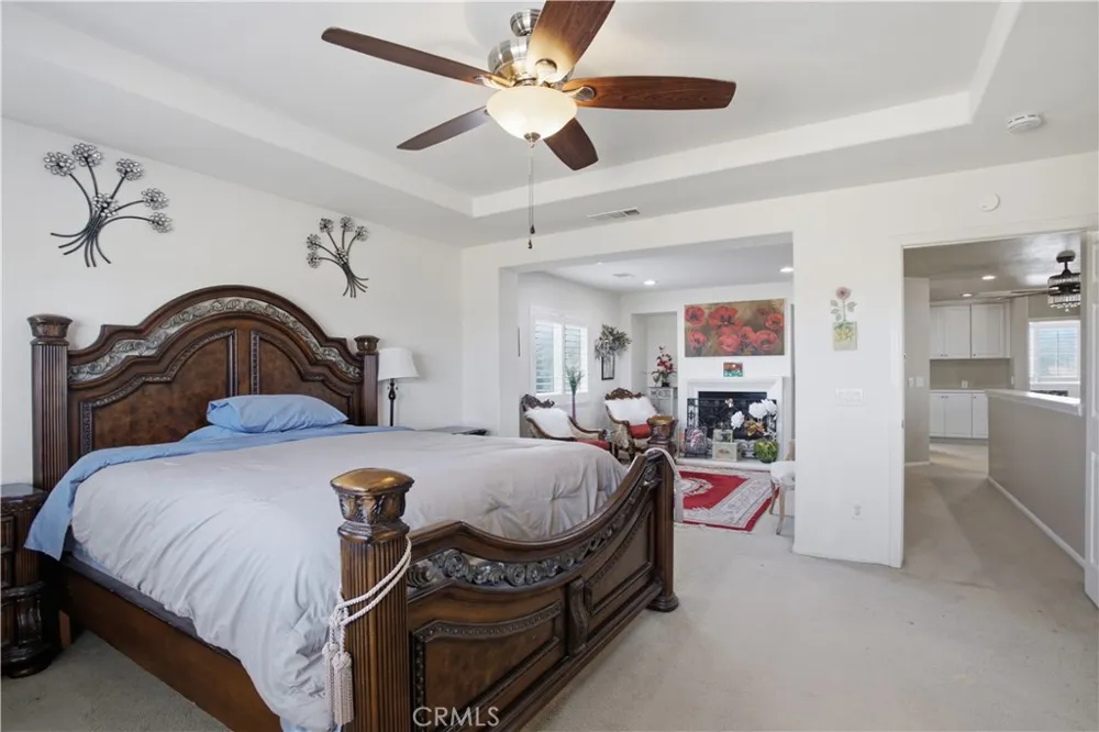 5753 W Avenue K9 Lancaster, CA 93536